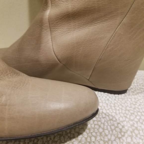 Authentic Lanvin hidden Wedge Heel Boots 6.5 - Picture 6 of 8